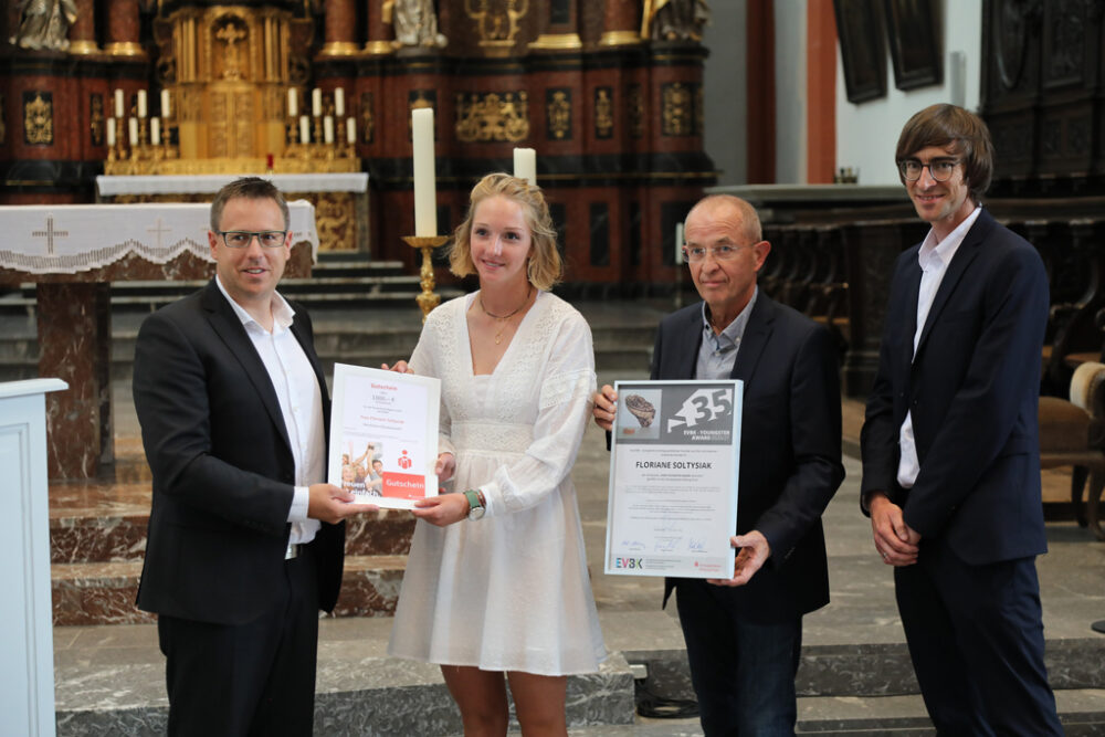 jahresausstellung-2021_eroeffnung_i042